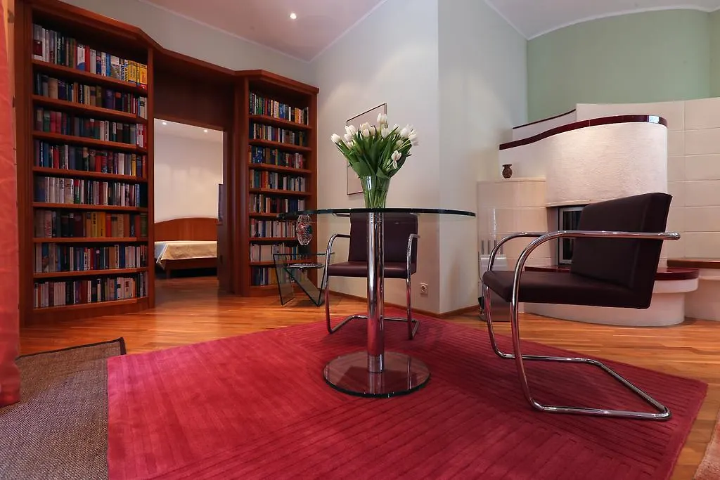Apartment-Oberlaa location